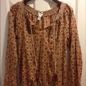 Lucky - Peasant Top