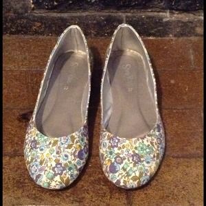 Cute nylon flower-print ballet flats, 5.5
