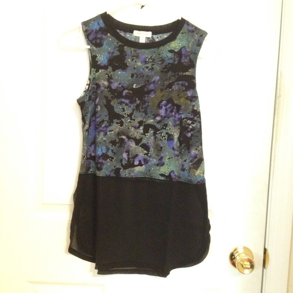 ⬇️REDUCED⬇️NWOT Silence + Noise Mizuchi Muscle Tee - Picture 1 of 3