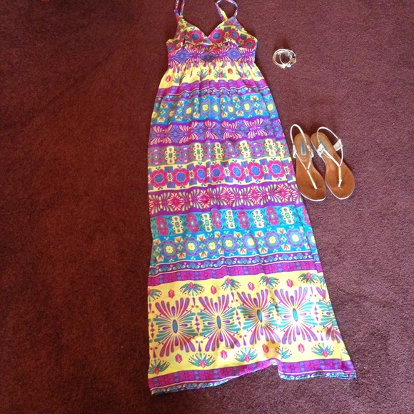 Forever 21 printed maxi dress