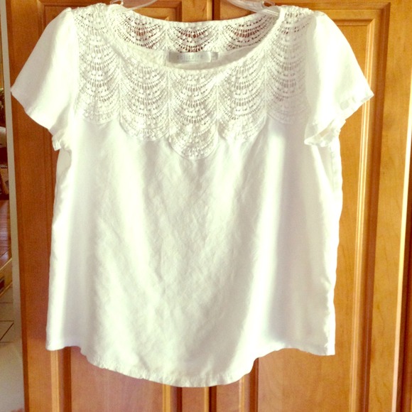 Dressy, scalloped neckline top