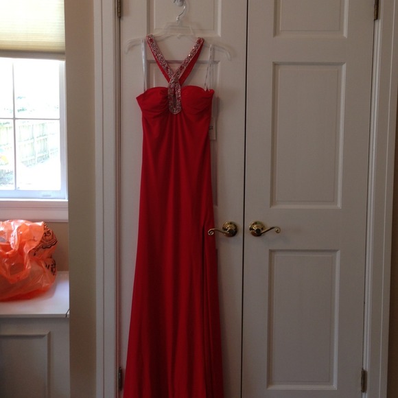 Floor length gown - Picture 1 of 4