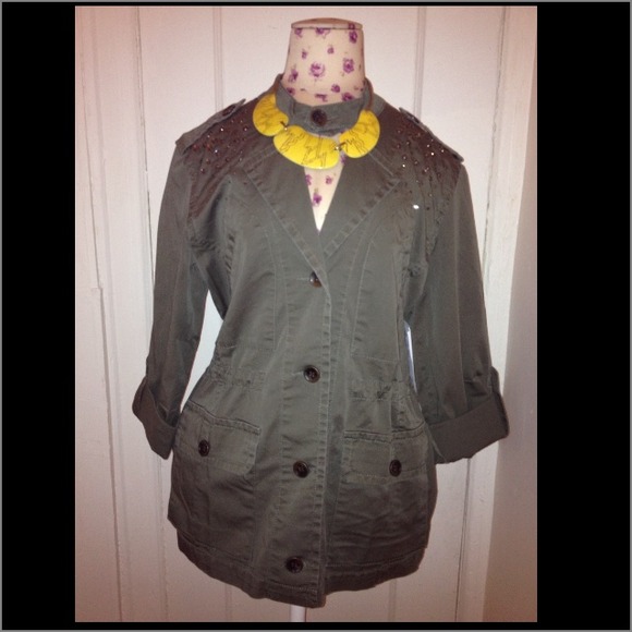 ❌SOLD❌Style & Co Stud Embellished Cargo Jacket - Picture 4 of 4