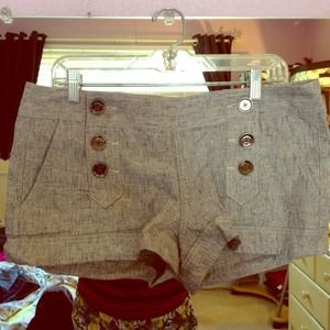 Gray shorts