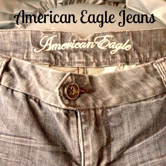 SOLD - American Eagle Jeans