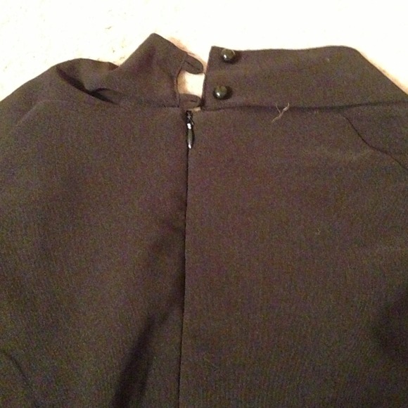 Black fitted dress - Picture 3 of 3