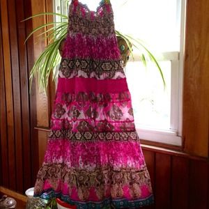 🌟 Reduced Pink Strapless Print Dress