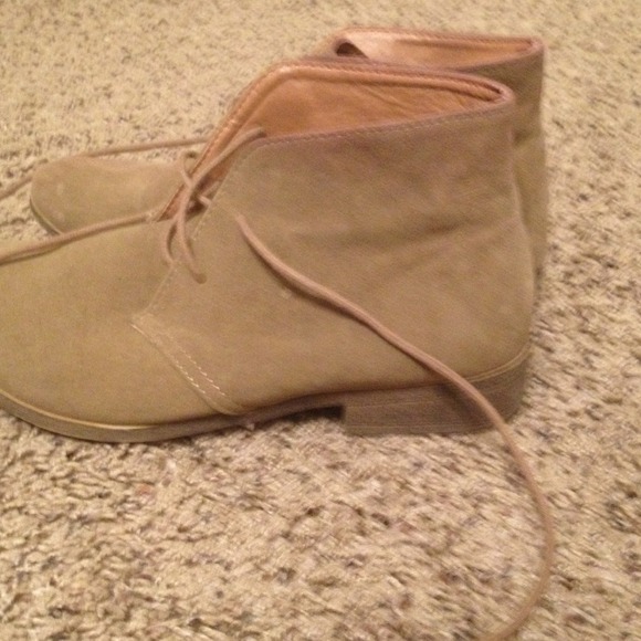 New - Picture 2 of 2
