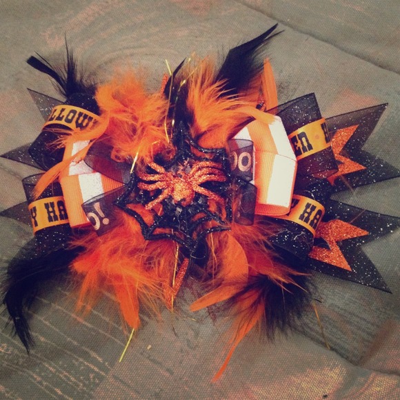Happy Hallowenn Hair Bow