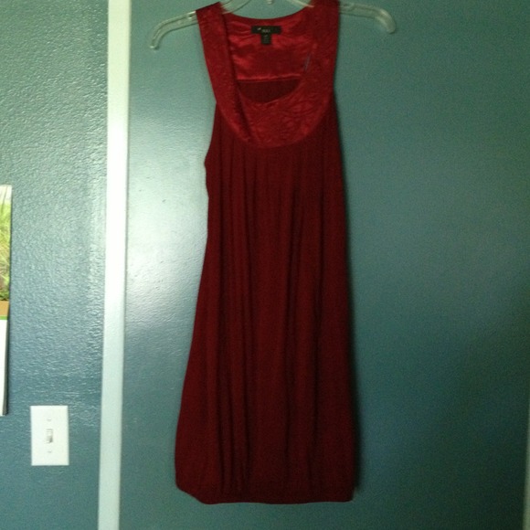 Adorable deep red dress