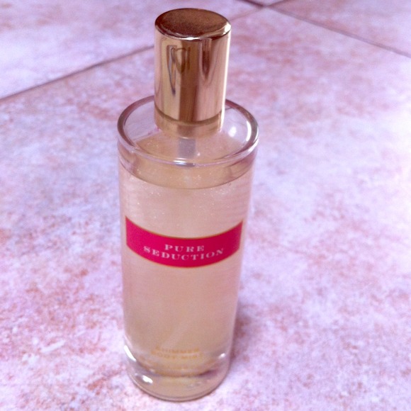 Victoria Secret Shimmering body mist - Picture 1 of 1