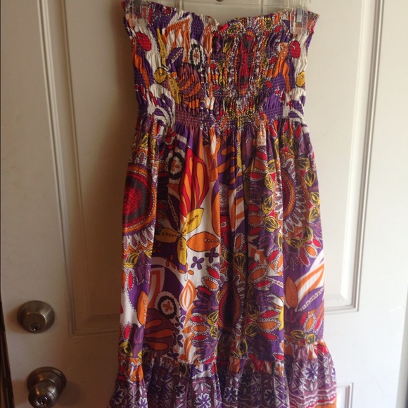 Knee length strapless dress