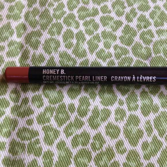 MAC AUTHENTIC CREMESTICK PEARL LIPLINER HONEY B LE