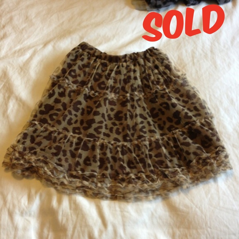 Girls Cheetah Print Skirt size (8)