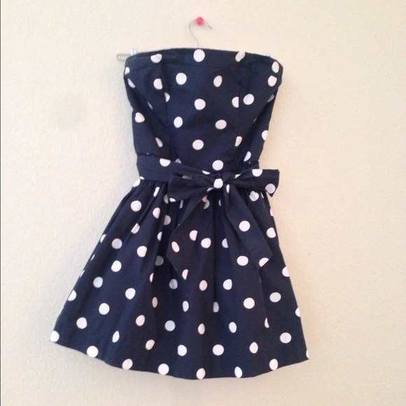 Hollister polka dot dress - Picture 1 of 1