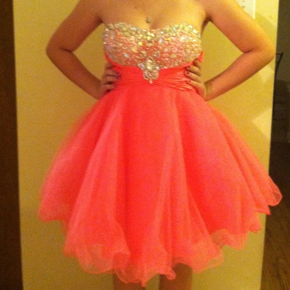 Prom or homecoming dress I AM WILLING TO TRADE. - Picture 3 of 4