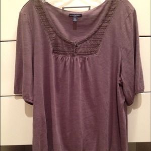 American Eagle shirt with intricate top!!