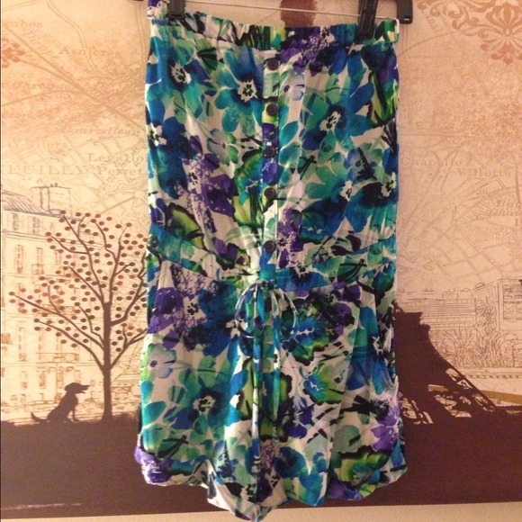Floral Romper With Pockets