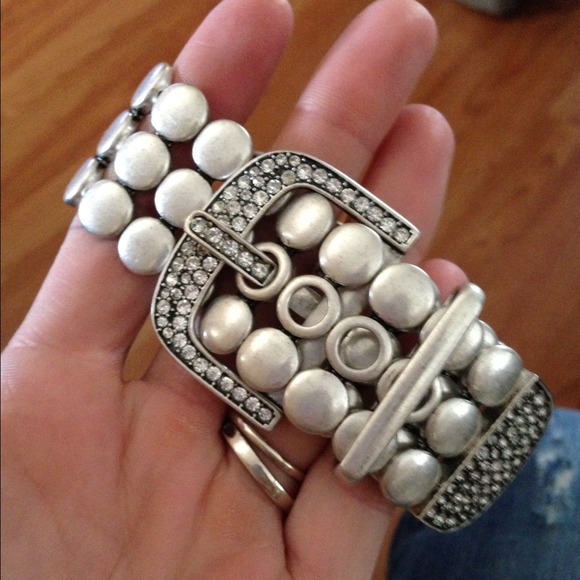 ⭐Traded⭐ Belt/buckle bracelet with rhinestones