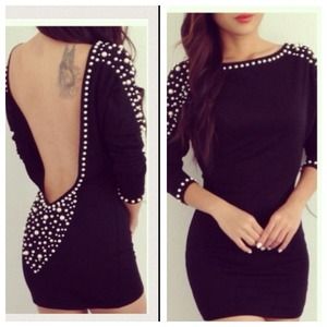 V back Pearl Dress