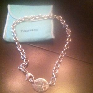 ❎On Hold❎Tiffany & Co Tag Necklace 💯authentic!!