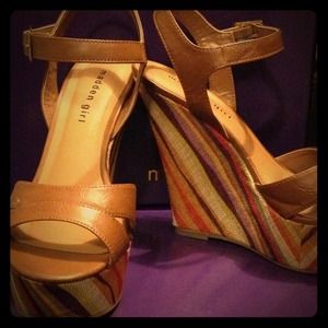 Madden Girl wedges