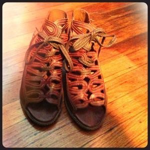 Pikolinos leather tie up sandals.