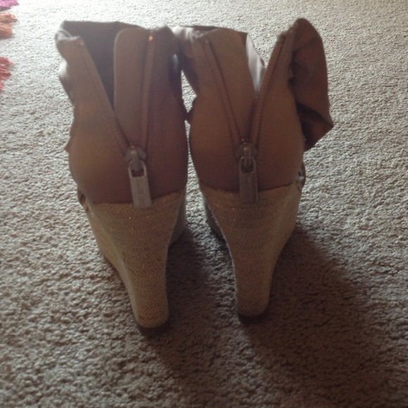 ⛔️SOLD⛔️ - Picture 3 of 4