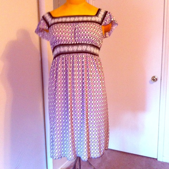 👗SOLD @tdowns JUST REDUCED Pretty casual dress👗