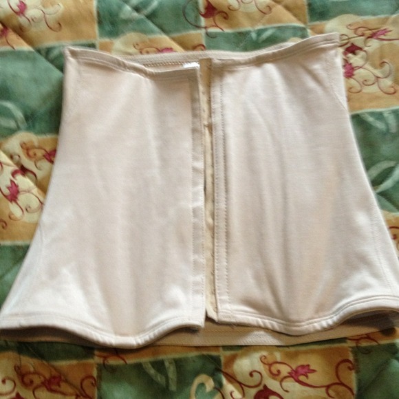 Miracles suit corset