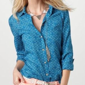 🎄Super Sale🎄American Eagle AE Printed Shirt