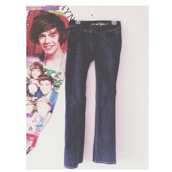 Boot cut jeans