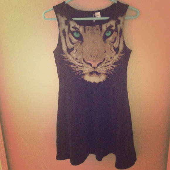 H&M Tiger dress