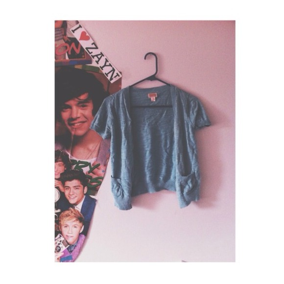 Blue short sleeves cardigan