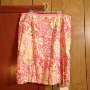 ✂️PRICE CUT✂️pink paisley pencil skirt - size 20