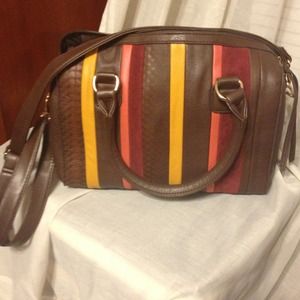 ❌SOLD❌Fall satchel