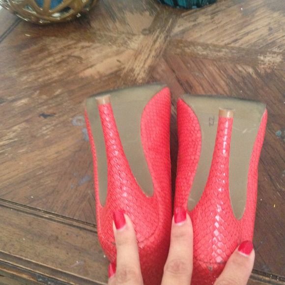 ❤️Sold Bundle❤️Steve Madden Tangerine Pumps - Picture 4 of 4