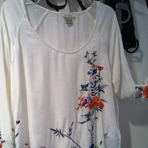 Lucky brand embroidered shirt never worn