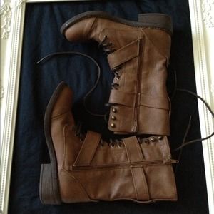 Rocket Dog Brown boots