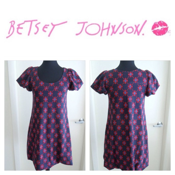 ❌SOLD❌Betsey Johnson Dress