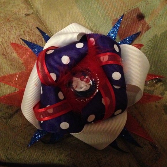 Red, White, and Blue Hello Kitty Hair Bow