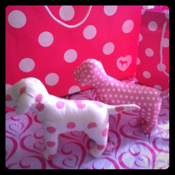 🍀REDUCE PRICE🍀 Victoria's Secret Mini Dog