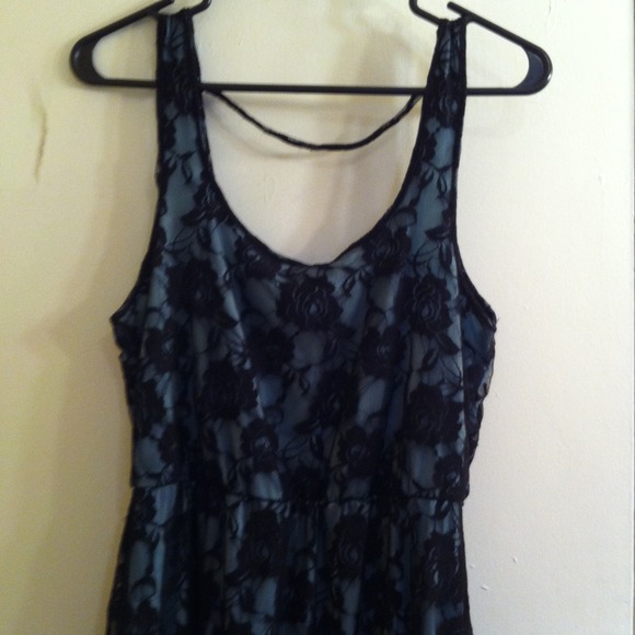 Dresses & Skirts - Mint and black lace high low dress