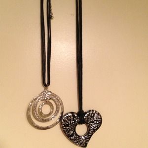 choker style necklaces