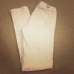 👠👠Size 3 white skinny jeans( none brand)👠👠