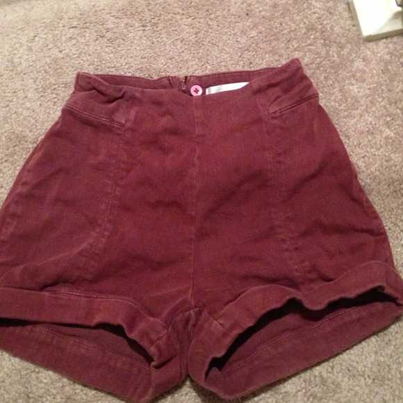 Urban Outfitters Pants - High waited shorts