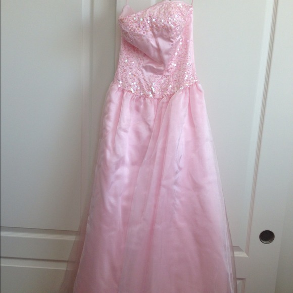 REDUCED Pink Princess Prom Formal Dress Small - Picture 2 of 4