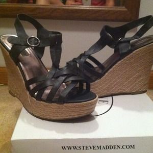Steve Madden wedges