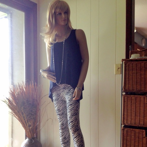 Black and white zebra print leggings.