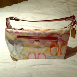 AUTHENTIC Coach Poppy Purse!!